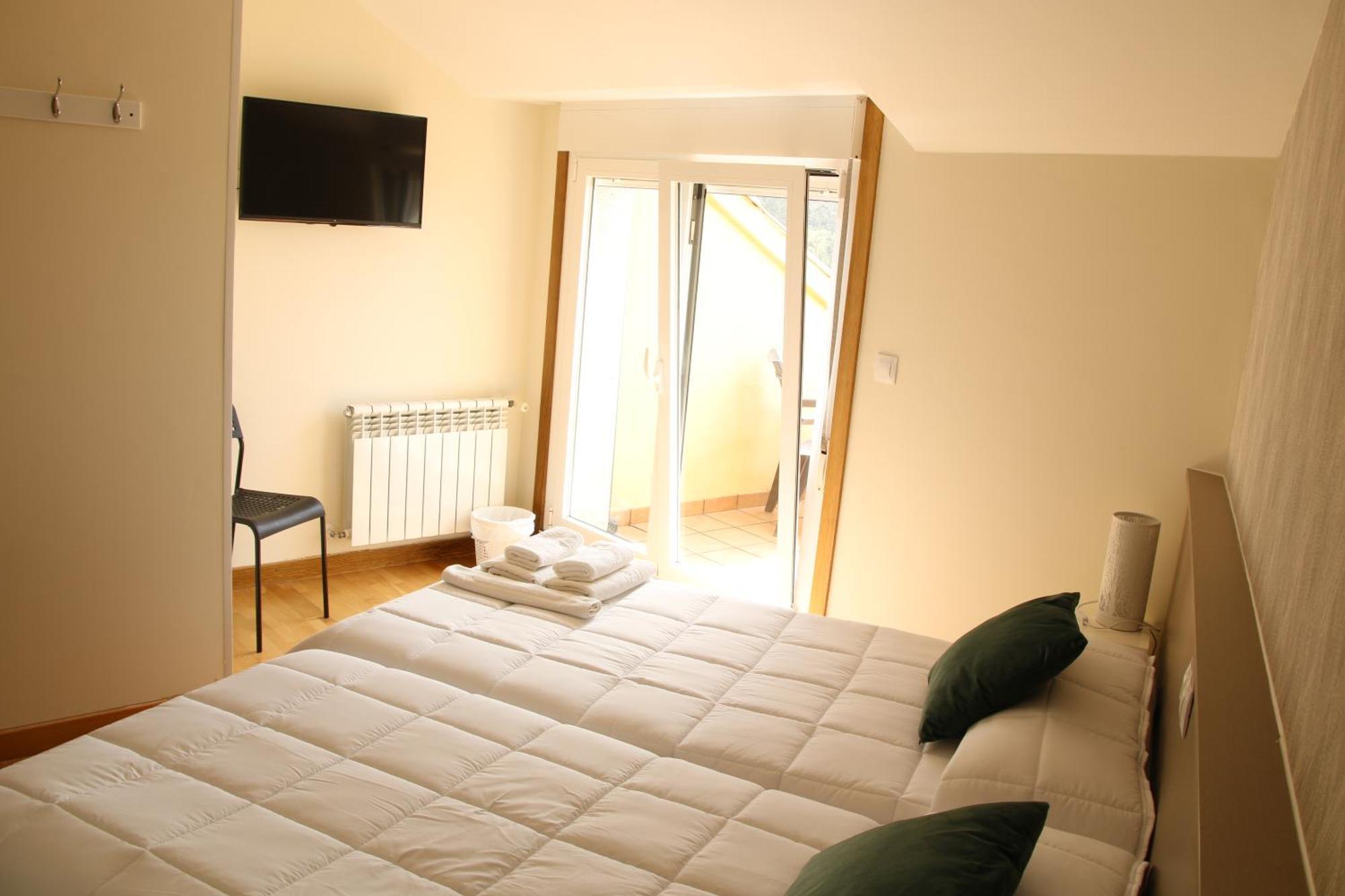 Pension A Solaina O Pedrouzo Extérieur photo